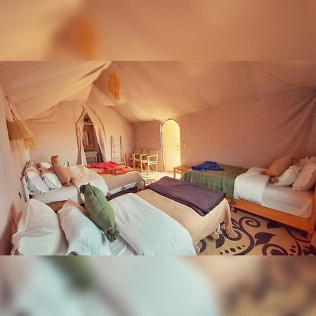 Villa Sahara Vibes Luxury Camp Merzouga Esterno foto