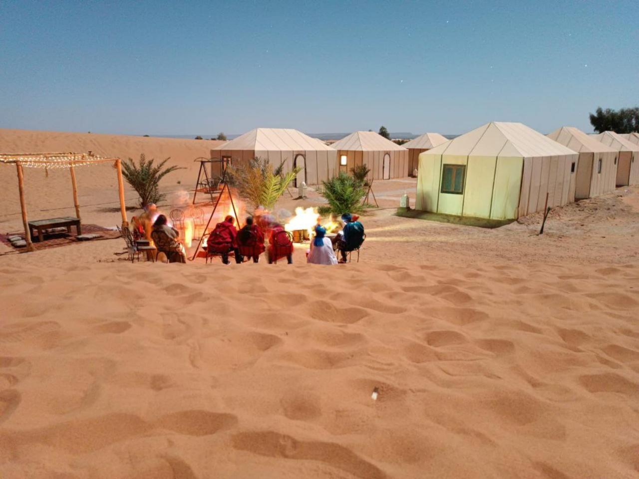 Villa Sahara Vibes Luxury Camp Merzouga Esterno foto