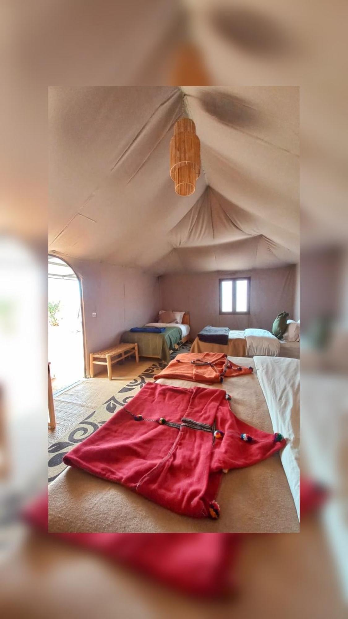 Villa Sahara Vibes Luxury Camp Merzouga Esterno foto