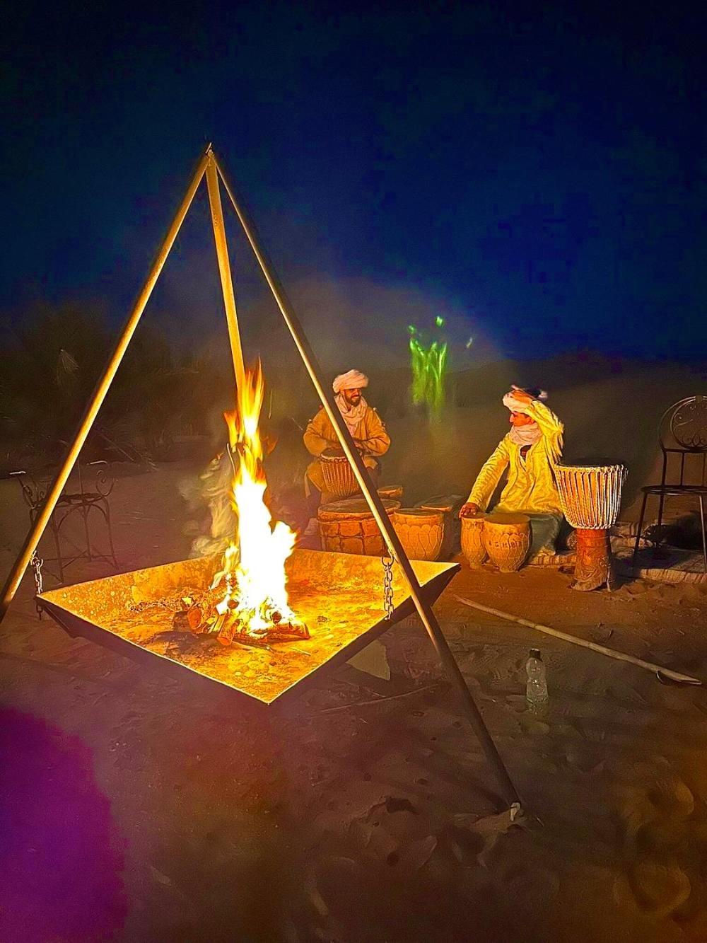 Villa Sahara Vibes Luxury Camp Merzouga Esterno foto