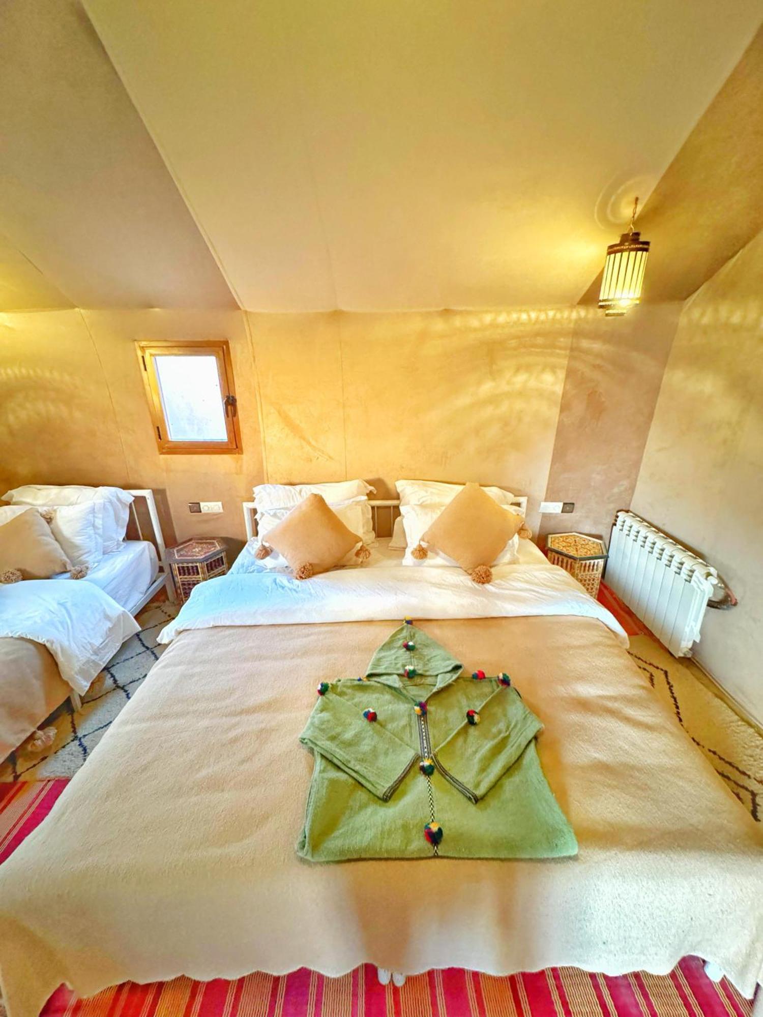 Villa Sahara Vibes Luxury Camp Merzouga Esterno foto